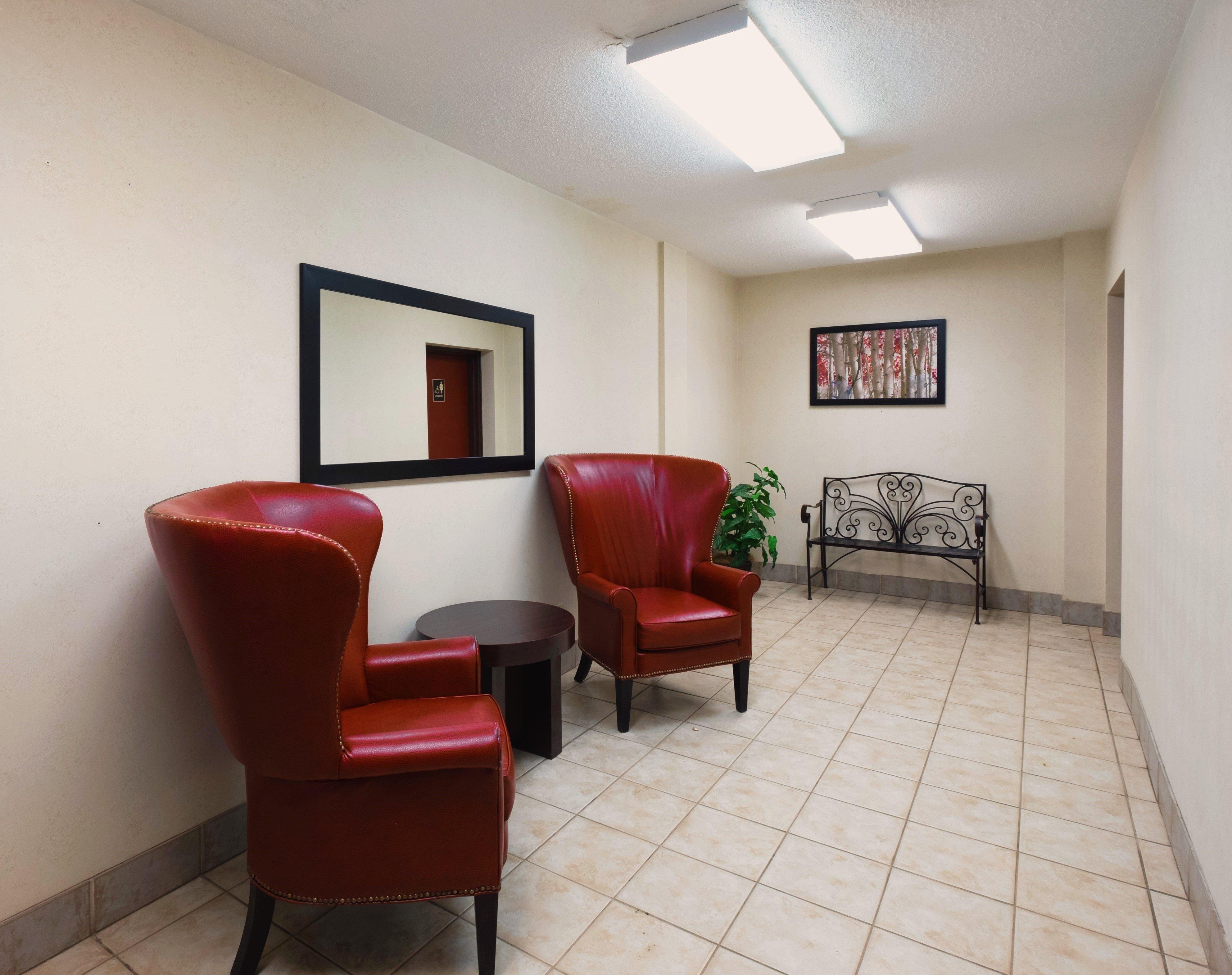 Red Roof Inn Plus+ South Deerfield - Amherst Exterior photo